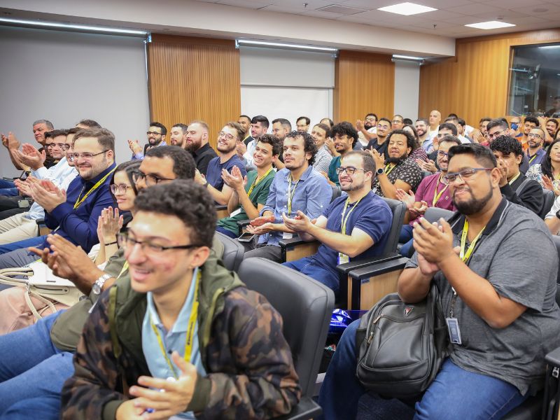 Stênio Soares em palestra